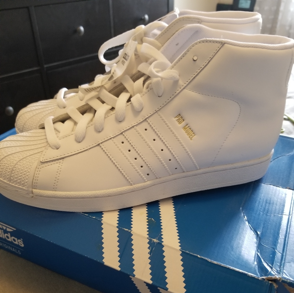 Adidas PRO MODEL
